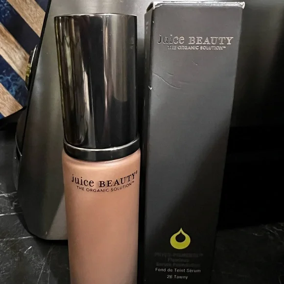 Juice Beauty Phyto-Pigments Foundation - Phyto Beautiful 26 Tawny - Picture 3 of 5